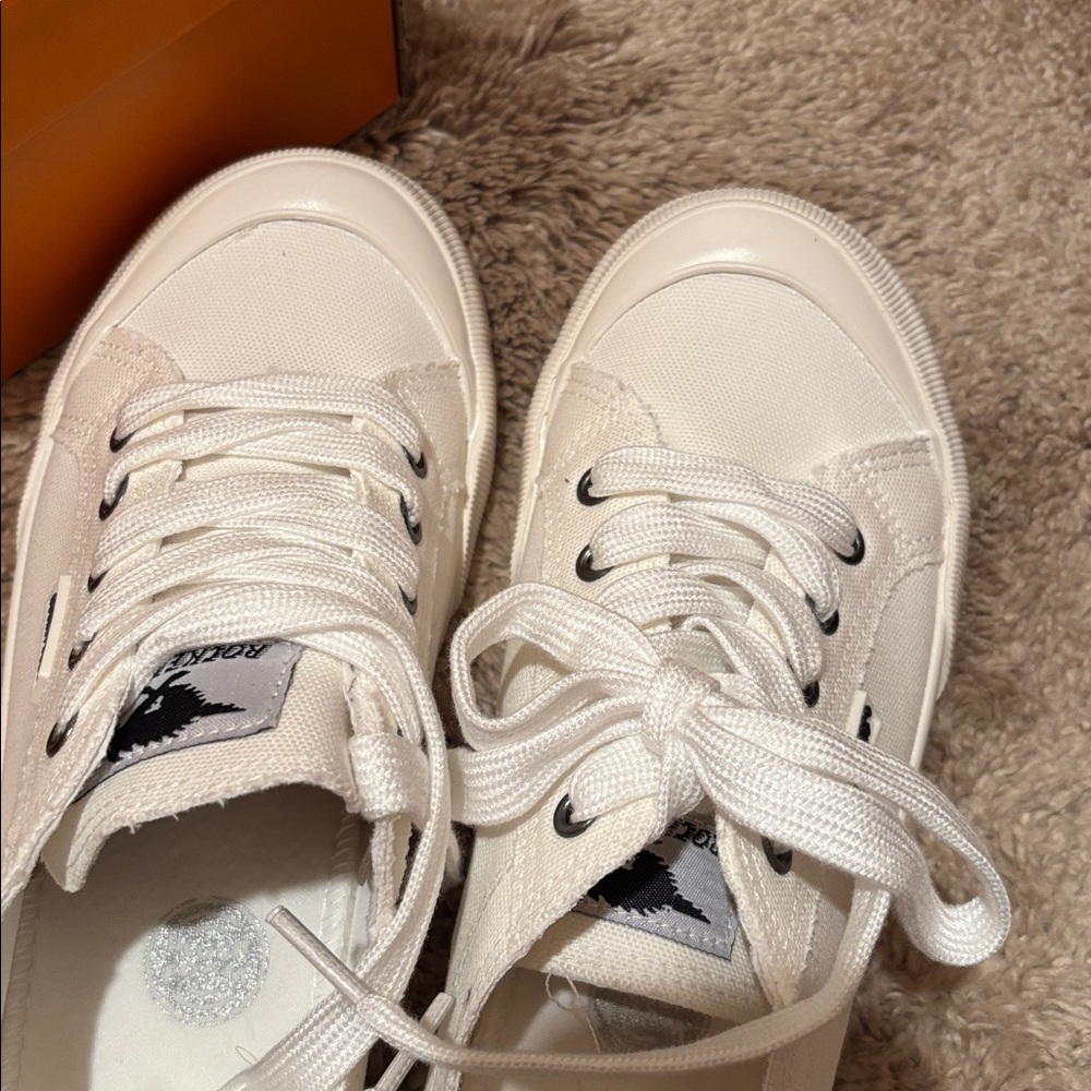 NWT ROCKET DOG Jazzin White Canvas Sneakers tennis shoes 8.5 - Picture 7 of 12
